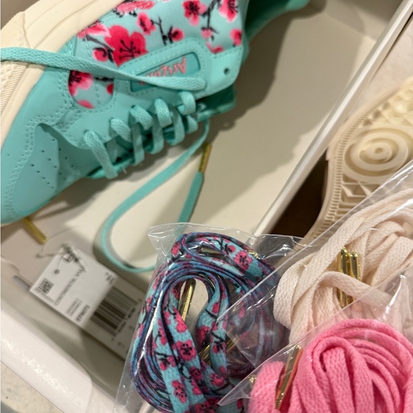 NIB Adidas X Arizona Iced Tea Continental Vulc J Sneakers Youth size 6.5 - Picture 7 of 8